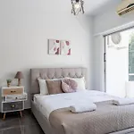Powder's 1-bedroom Retreat In Mackenzy, Larnaca