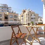 Daire Powder's 1-bedroom Retreat In Mackenzy, *