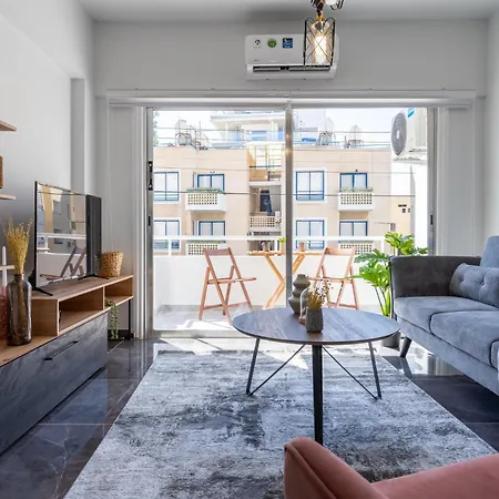 Powder's 1-bedroom Retreat In Mackenzy, Lárnaca