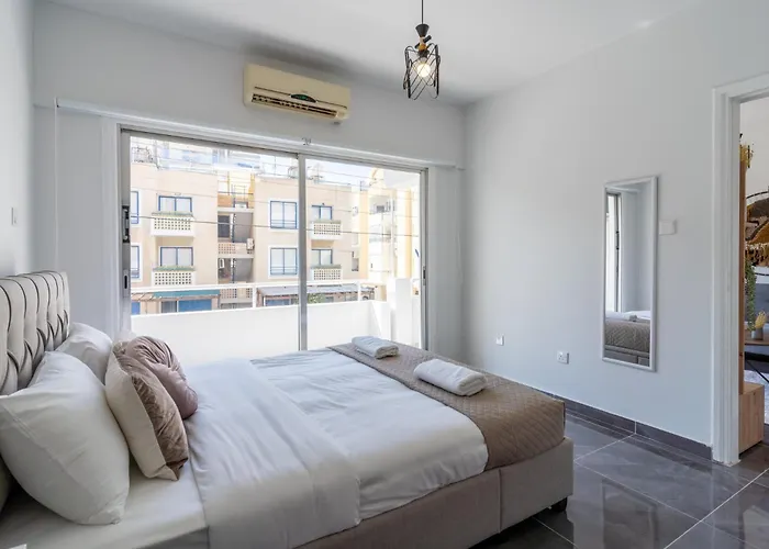 Powder's 1-bedroom Retreat In Mackenzy, *