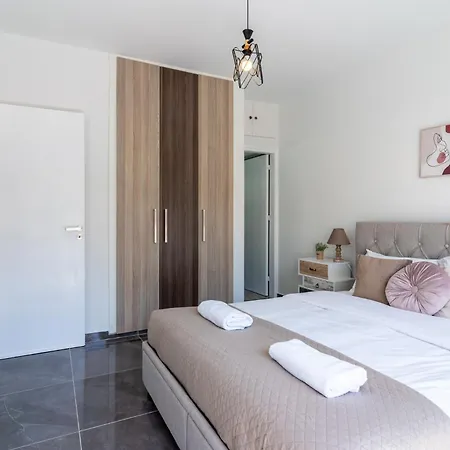 Apartment Powder's 1-bedroom Retreat In Mackenzy, *