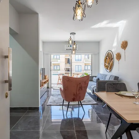 Powder's 1-bedroom Retreat In Mackenzy, Ларнака