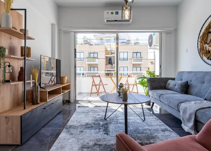 Powder's 1-bedroom Retreat In Mackenzy, לרנקה